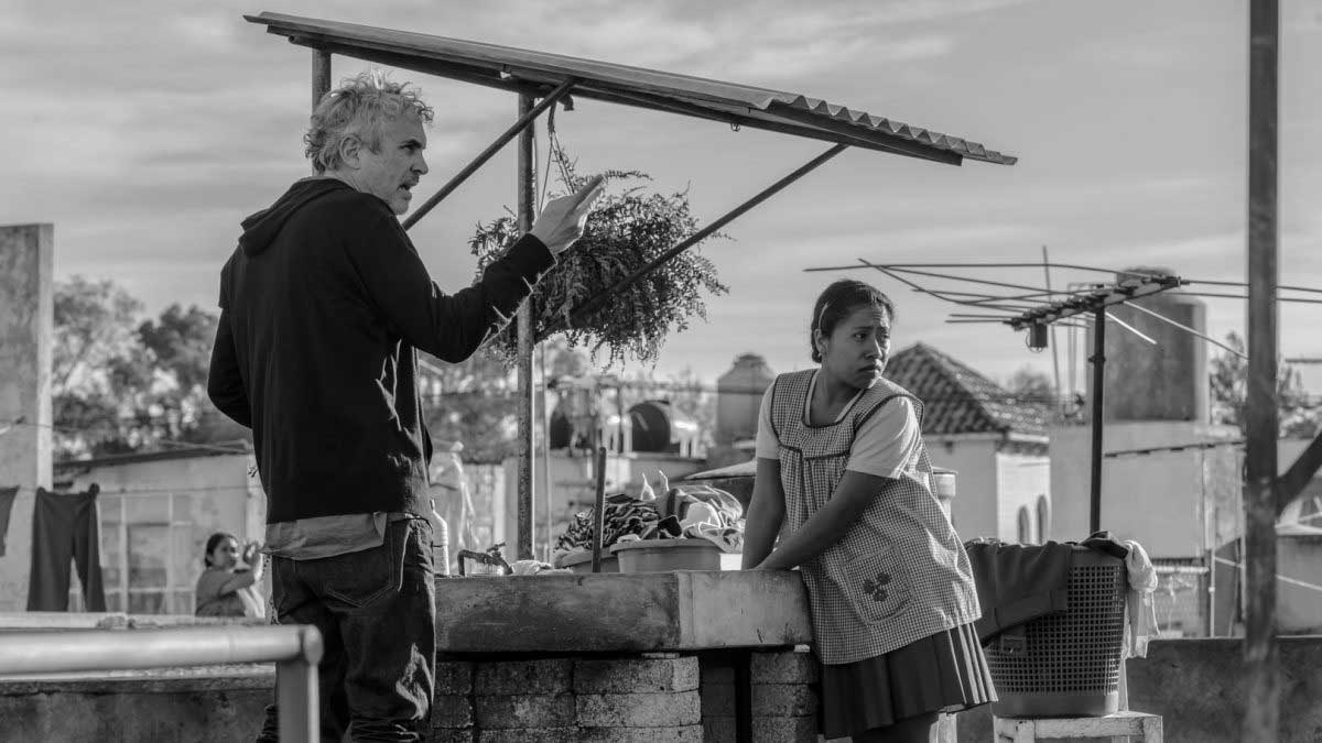 Una foto di scena di "Roma" di Alfonso Cuarón (a cura di Carlos Somonte).