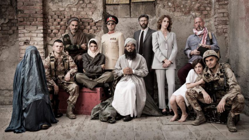 Il cast della saga teatrale “Afghanistan”, in scena al Teatro Argentina in due parti.
