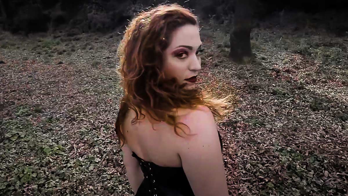 ANTEPRIMA: REVEALED è il primo video e singolo della cantautrice LILITH