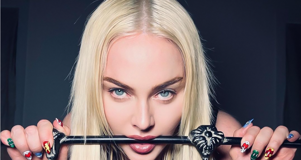 Instagram elimina le foto di Madonna: lei riposta con censura